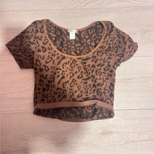 Leopard Print Cropped Scoop Neck Top - Brown/Black